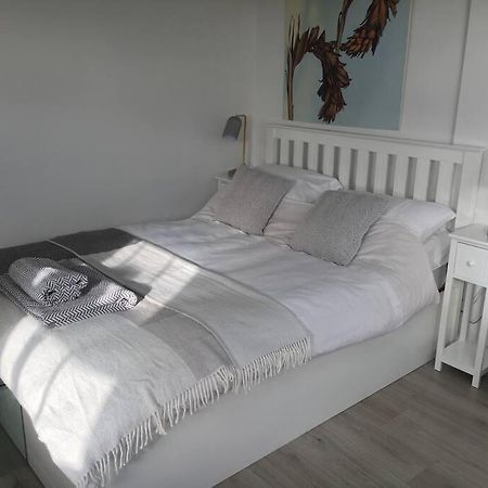 Brighton Boutique Garden Studio With Free Parking מראה חיצוני תמונה
